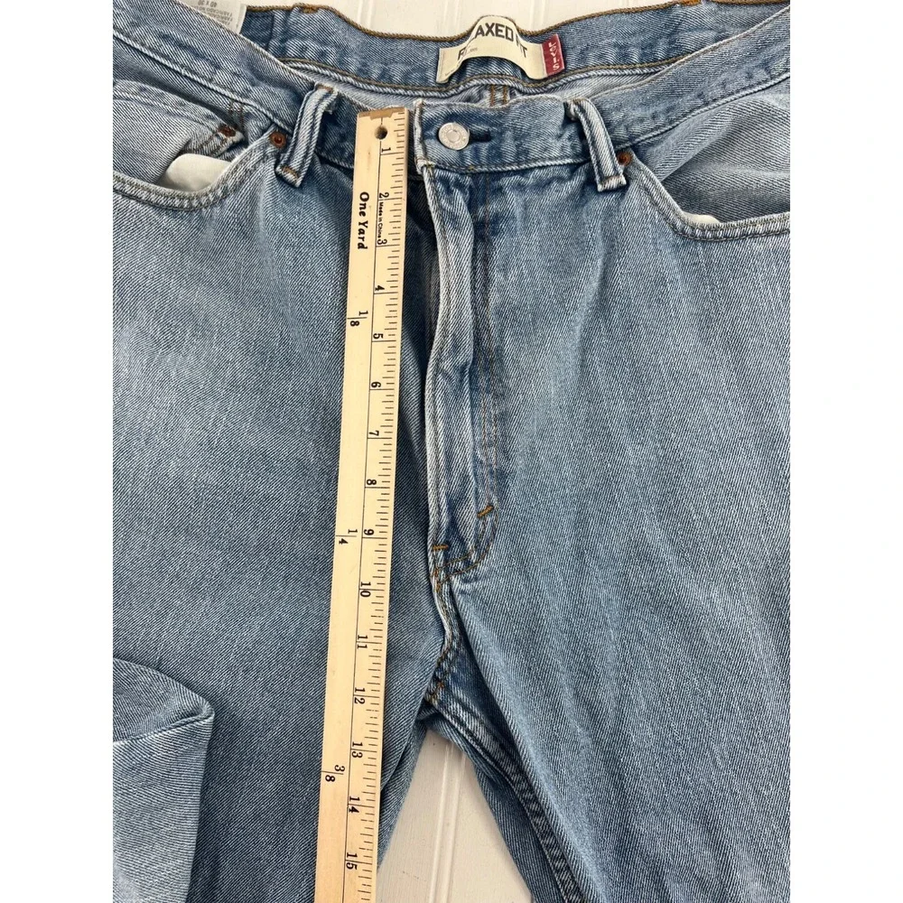 Levi's 550 Relaxed Fit Men's Jeans size 40x30 Vintage Tapered Leg‎ Distressed